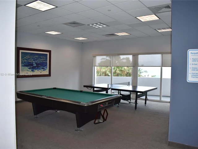 6365 Collins Ave # 1604, Miami Beach FL 33141