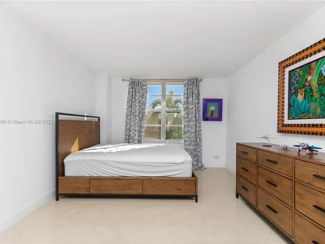 230 174th St # 303, Sunny Isles Beach FL 33160