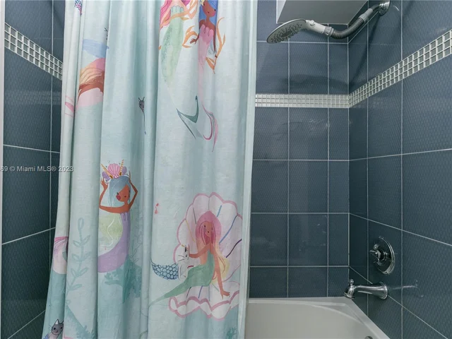 230 174th St # 303, Sunny Isles Beach FL 33160