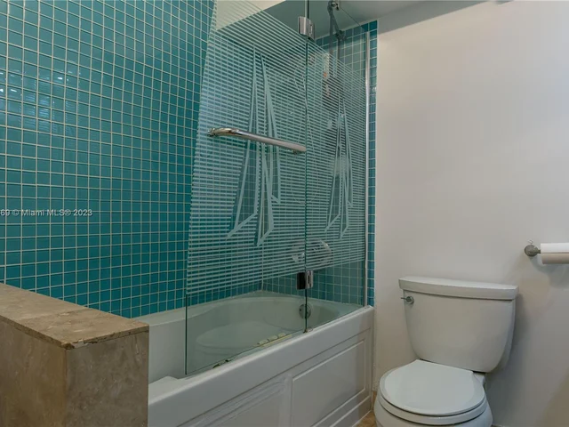 230 174th St # 303, Sunny Isles Beach FL 33160