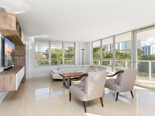 230 174th St # 303, Sunny Isles Beach FL 33160