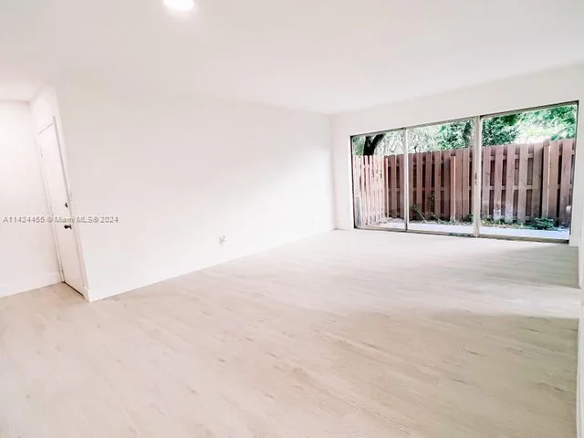 7403 W Sunrise Blvd # A1, Plantation FL 33313