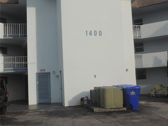 1400 Tallwood Ave # 105, Hollywood FL 33021