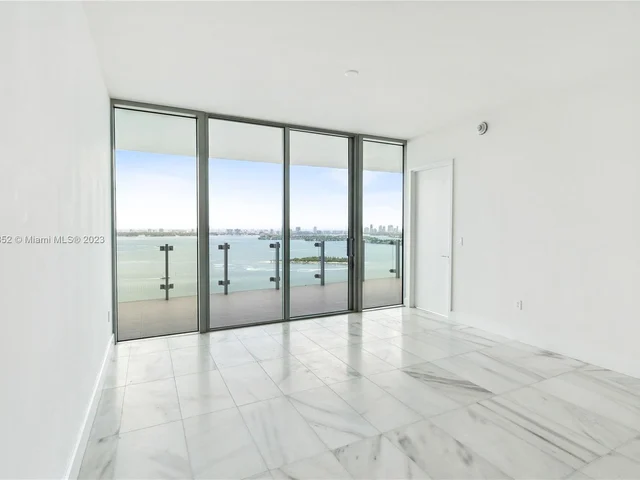 700 NE 26 Ter # 2903, Miami FL 33137