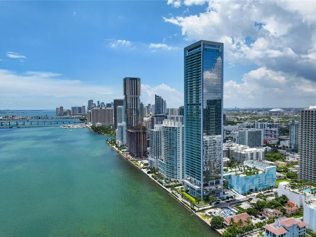 700 NE 26 Ter # 2903, Miami FL 33137