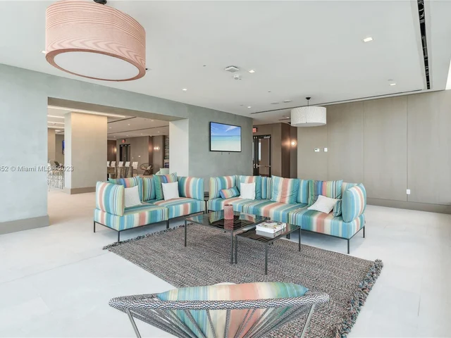 700 NE 26 Ter # 2903, Miami FL 33137