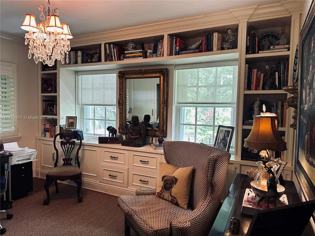 8420 SW 70th St, Miami FL 33143