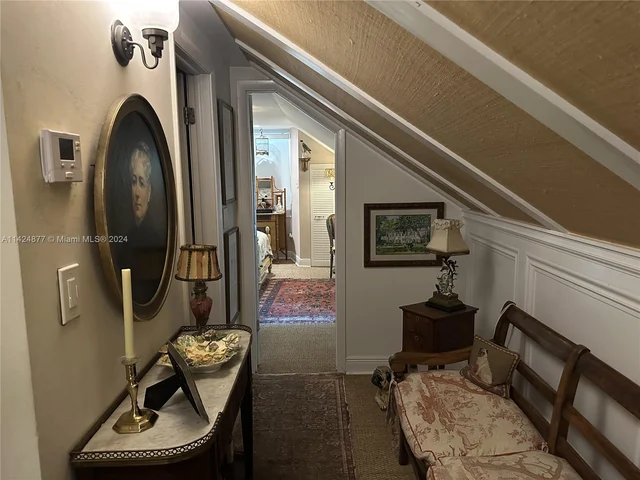 8420 SW 70th St, Miami FL 33143