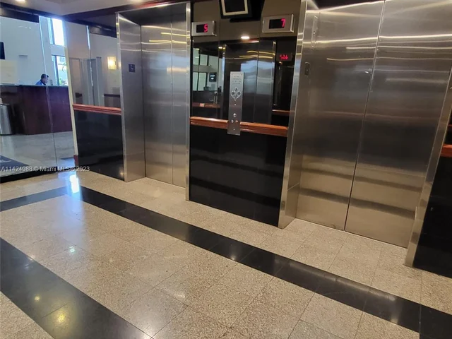 7601 E Treasure Dr # 611, North Bay Village FL 33141