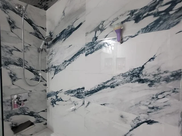 7601 E Treasure Dr # 611, North Bay Village FL 33141