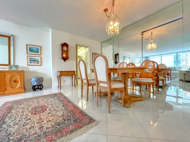 2030 S Ocean Dr # 1805, Hallandale Beach FL 33009