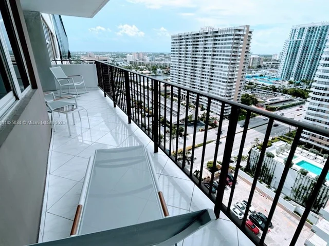 2030 S Ocean Dr # 1805, Hallandale Beach FL 33009