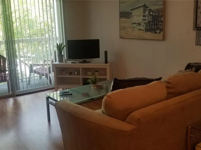 2920 SW 28th Ter # 304, Miami FL 33133