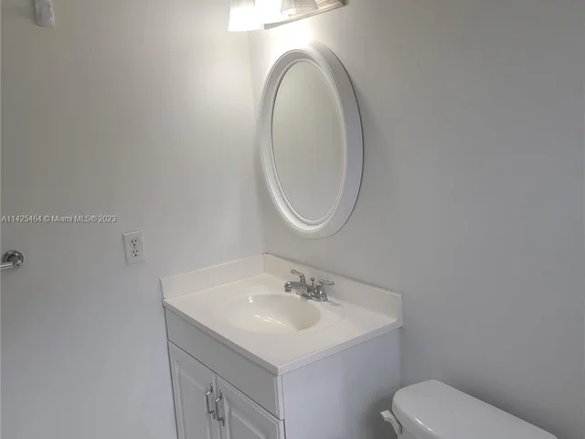 2920 SW 28th Ter # 304, Miami FL 33133