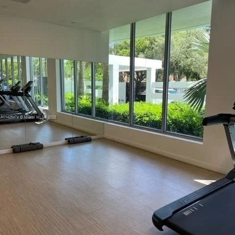13800 Highland Dr # 303, North Miami Beach FL 33181