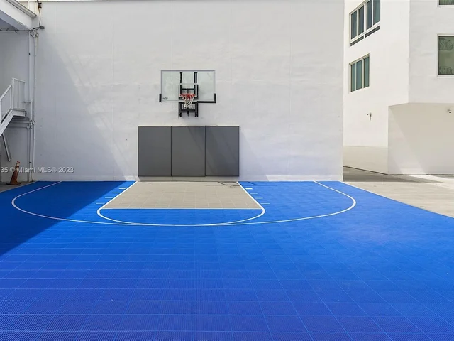 5401 Collins Ave # 340, Miami Beach FL 33140