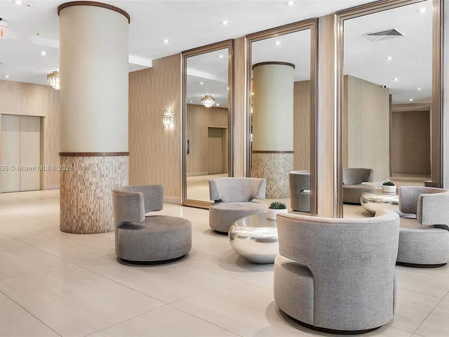 5401 Collins Ave # 340, Miami Beach FL 33140