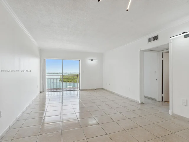 400 Kings Point Dr # 1502, Sunny Isles Beach FL 33160