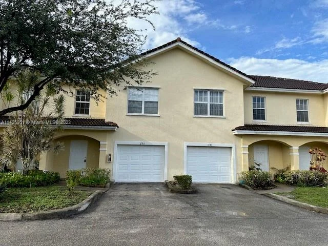 1283 NW 27th Ave # 1283, Pompano Beach FL 33069