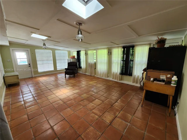 17851 N 68th St N, Loxahatchee FL 33470