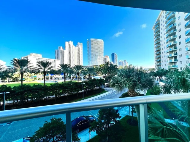 19370 Collins Ave # 321, Sunny Isles Beach FL 33160