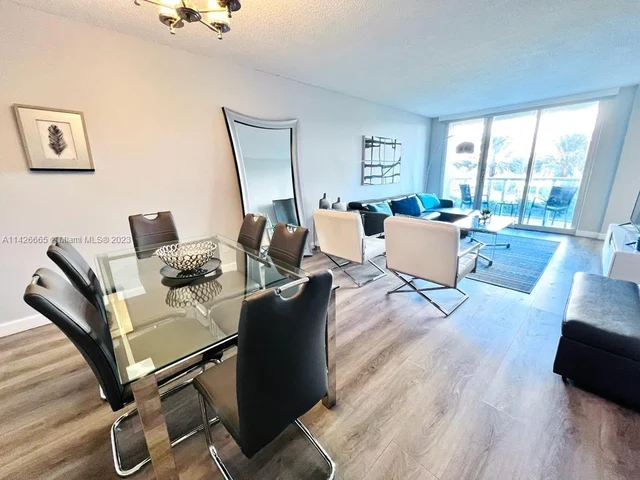 19370 Collins Ave # 321, Sunny Isles Beach FL 33160