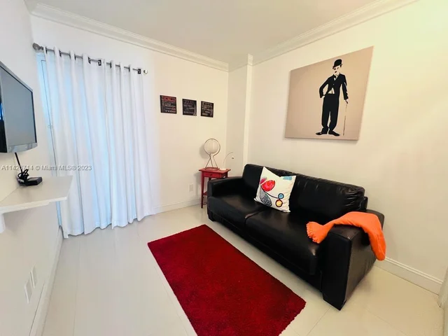 19370 Collins Ave # 1103, Sunny Isles Beach FL 33160