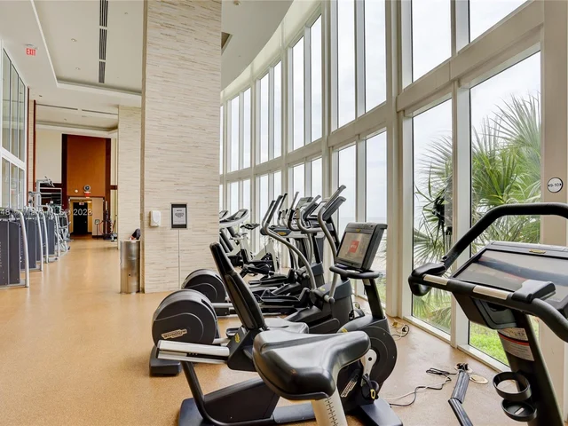 16001 Collins Ave # 3607, Sunny Isles Beach FL 33160