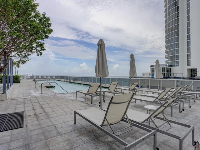 16001 Collins Ave # 3607, Sunny Isles Beach FL 33160