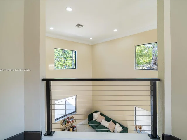 1451 SW 11th Pl, Fort Lauderdale FL 33312