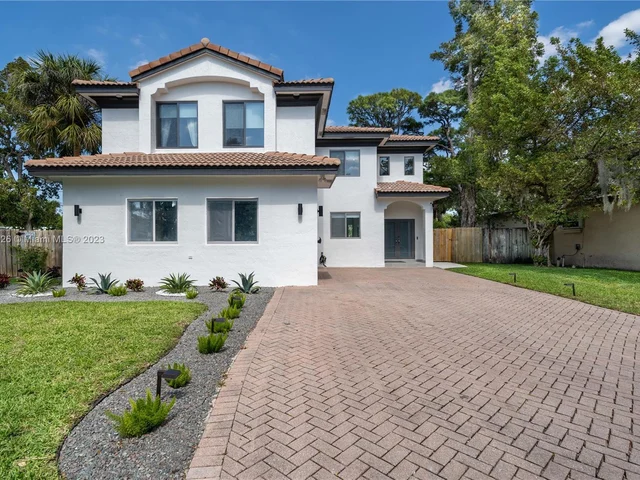 1451 SW 11th Pl, Fort Lauderdale FL 33312