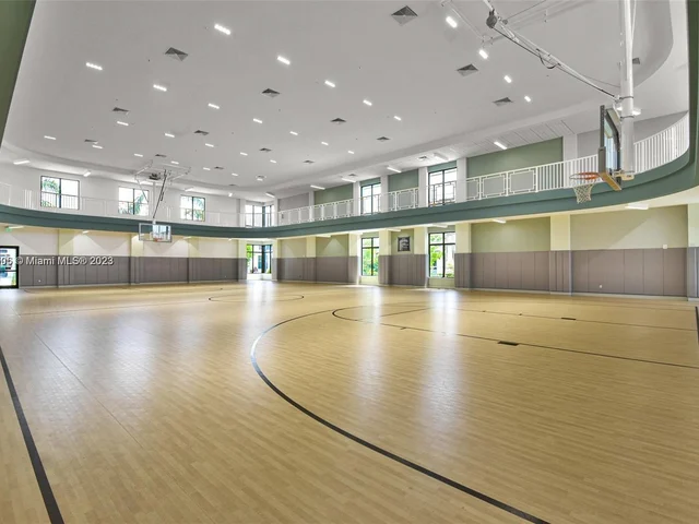 8212 NW 43rd St # 8212, Doral FL 33166