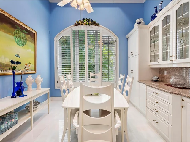 166 Bal Bay Dr, Bal Harbour FL 33154