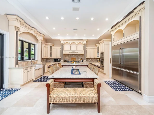 11800 SW 69th Ave, Pinecrest FL 33156