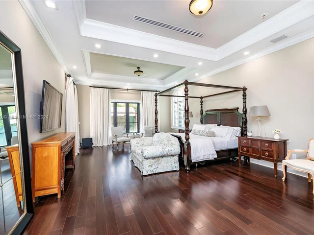 11800 SW 69th Ave, Pinecrest FL 33156