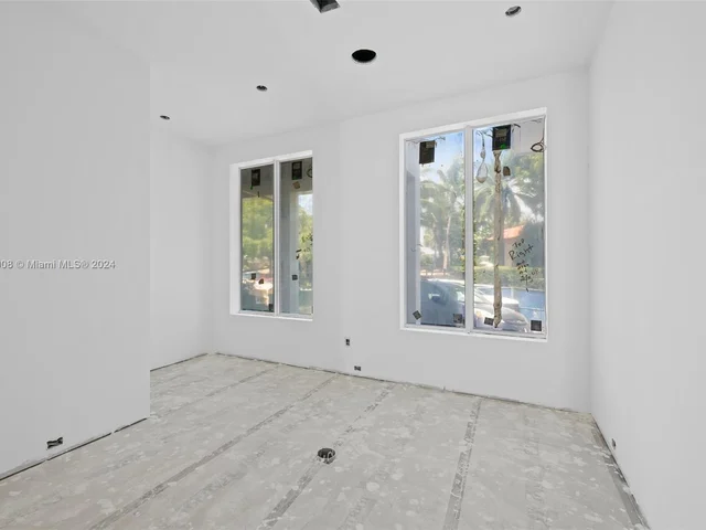 1822 SE 9th St, Fort Lauderdale FL 33316