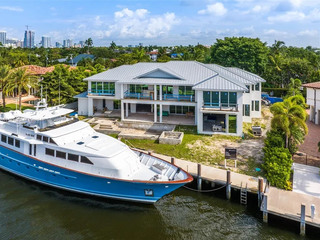 1822 SE 9th St, Fort Lauderdale FL 33316