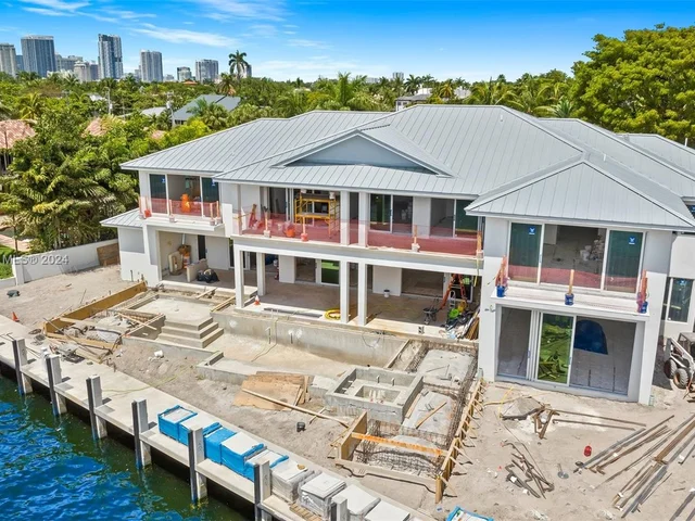 1822 SE 9th St, Fort Lauderdale FL 33316