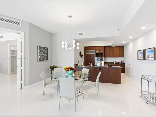 15811 Collins Ave # 503, Sunny Isles Beach FL 33160