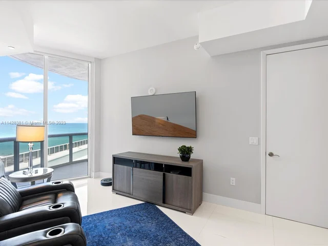 15811 Collins Ave # 503, Sunny Isles Beach FL 33160