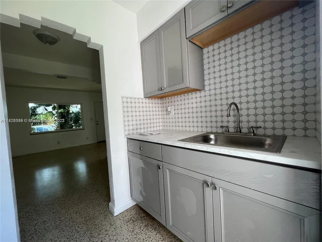 1771 SW 5th St # 1, Miami FL 33135