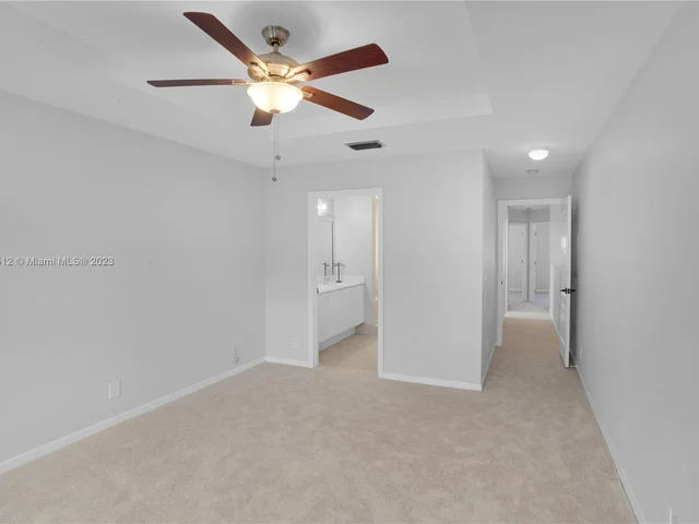 5606 NW 122nd Ter, Coral Springs FL 33076