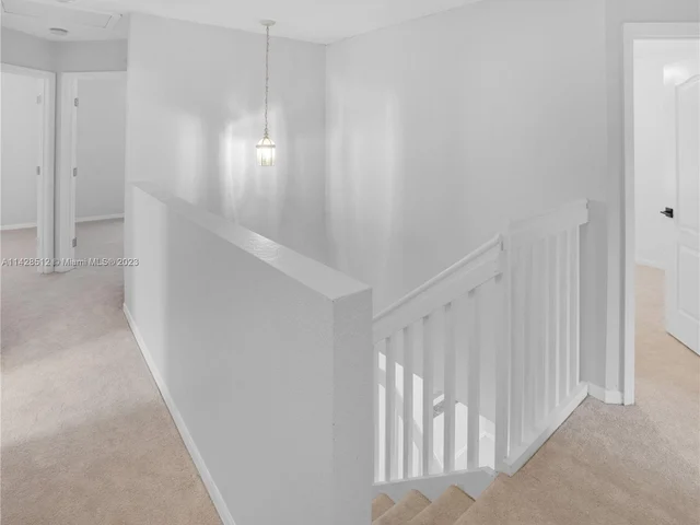 5606 NW 122nd Ter, Coral Springs FL 33076