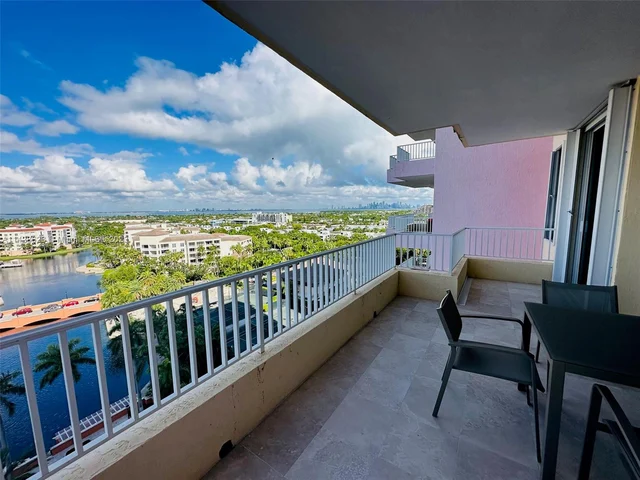 785 Crandon Blvd # 1104, Key Biscayne FL 33149