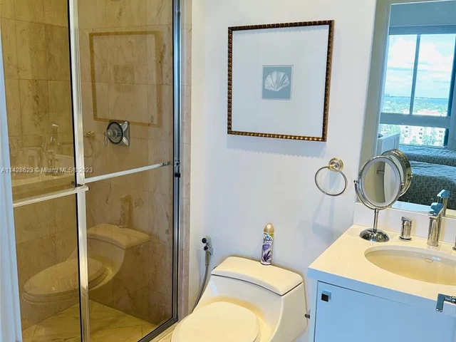 785 Crandon Blvd # 1104, Key Biscayne FL 33149