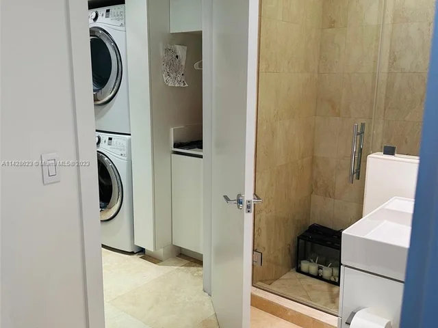 785 Crandon Blvd # 1104, Key Biscayne FL 33149