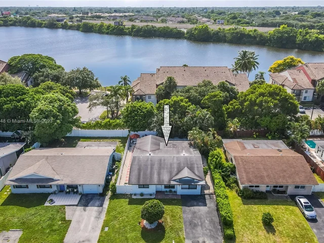 6721 NW 34th Ave, Fort Lauderdale FL 33309