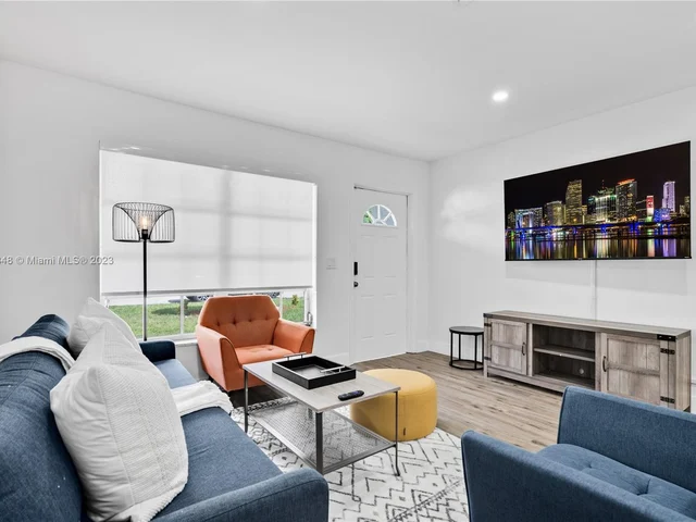 6721 NW 34th Ave, Fort Lauderdale FL 33309