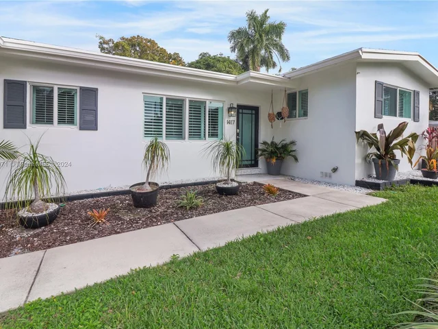 1417 NE 27th St, Wilton Manors FL 33334