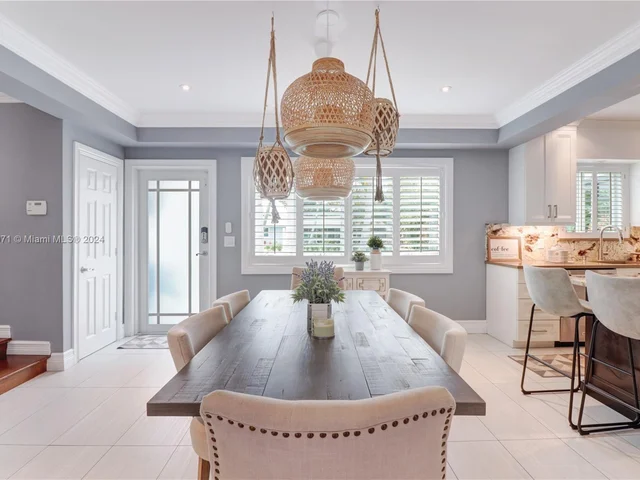 1417 NE 27th St, Wilton Manors FL 33334